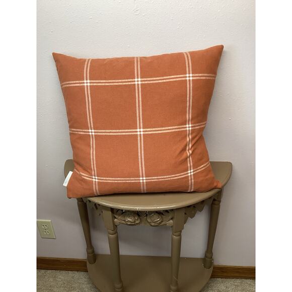 Rae Dunn Accent Pillow “Family” - Picture 3 of 4